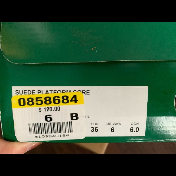 PUMA suede platform sneaker in pink - Picture 6 of 6